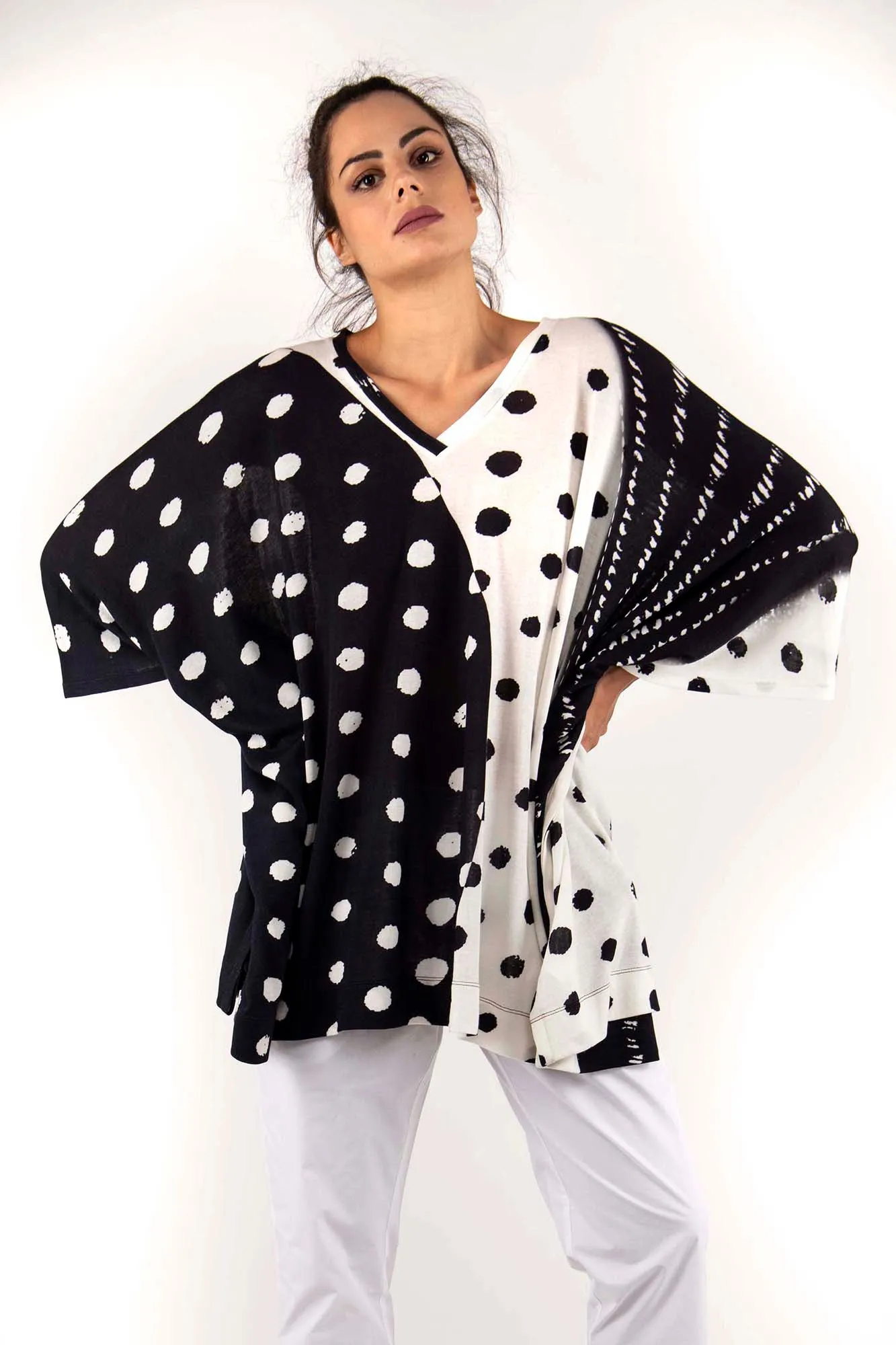 Black & White Polka Dot Linen Kaftan