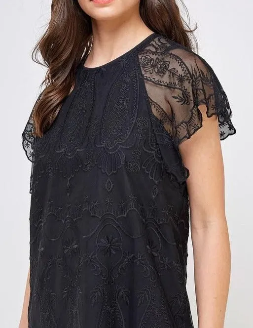 Black // Gina Scallop Lace Shift Dress