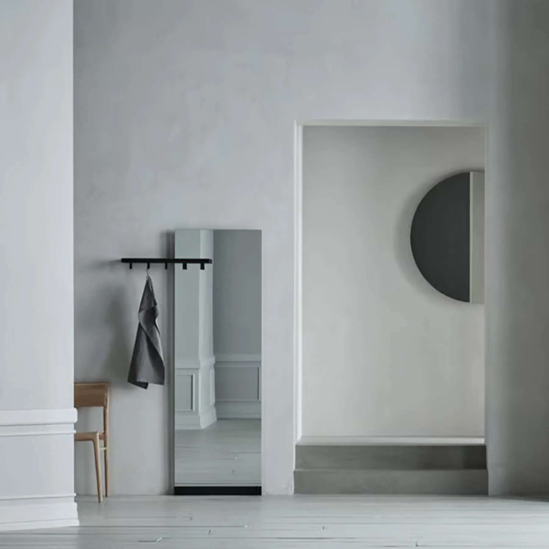 Bolia Shift Floor Mirror