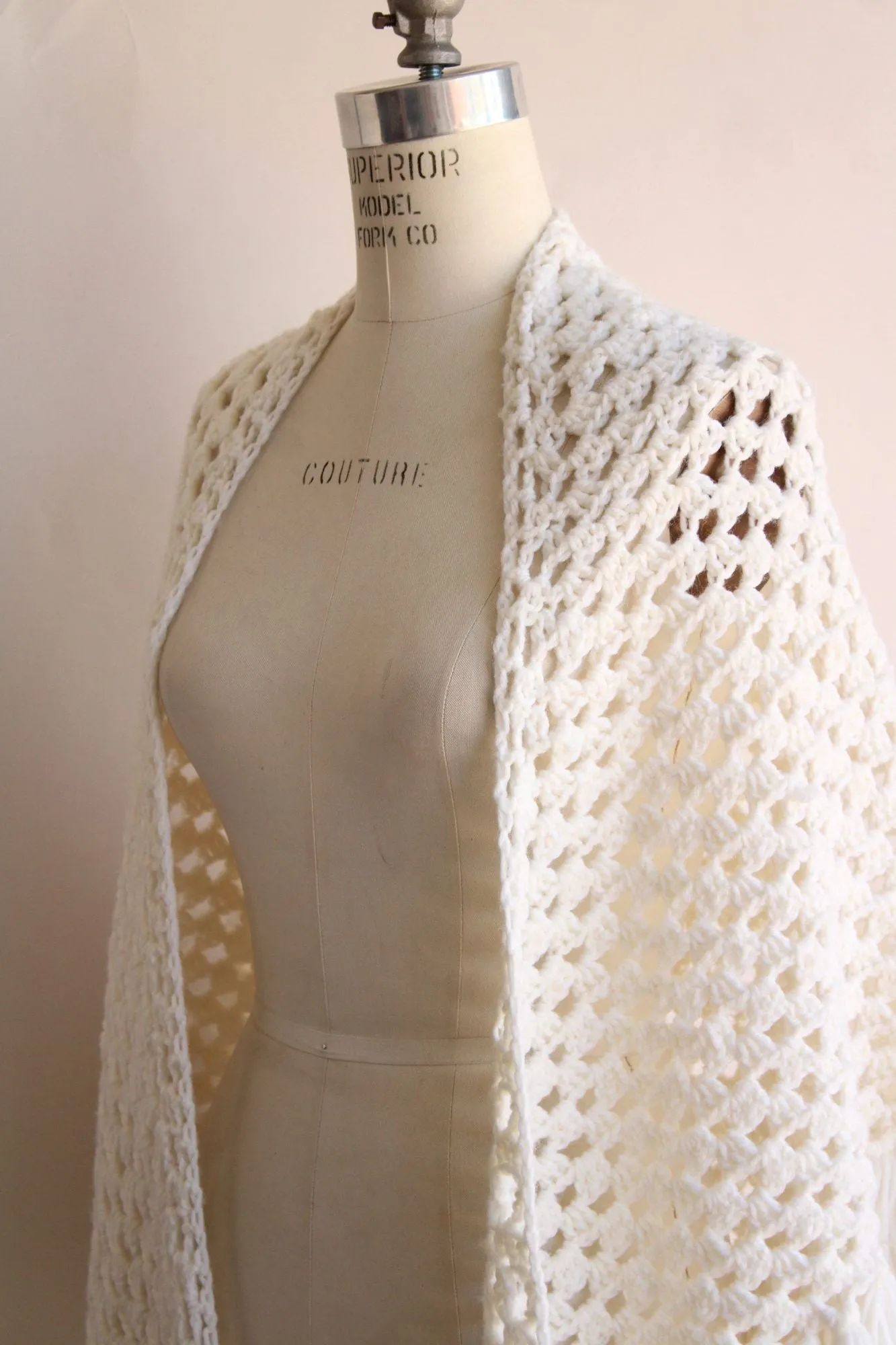 Vintage 1960s 1970s Shawl, White Knit with Fringe